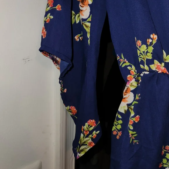 POETRY ROMPER !! - Picture 4 of 9